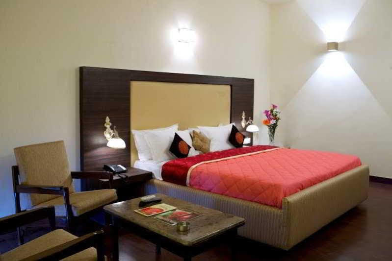 Hotel Mandakini Jaya International Hyderabad Exterior photo